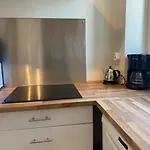 Charmant T3 Lumineux Avec Cuisine Neuve Et Proche Plages A Saint Charles, Biarritz - Fr-1-239-968