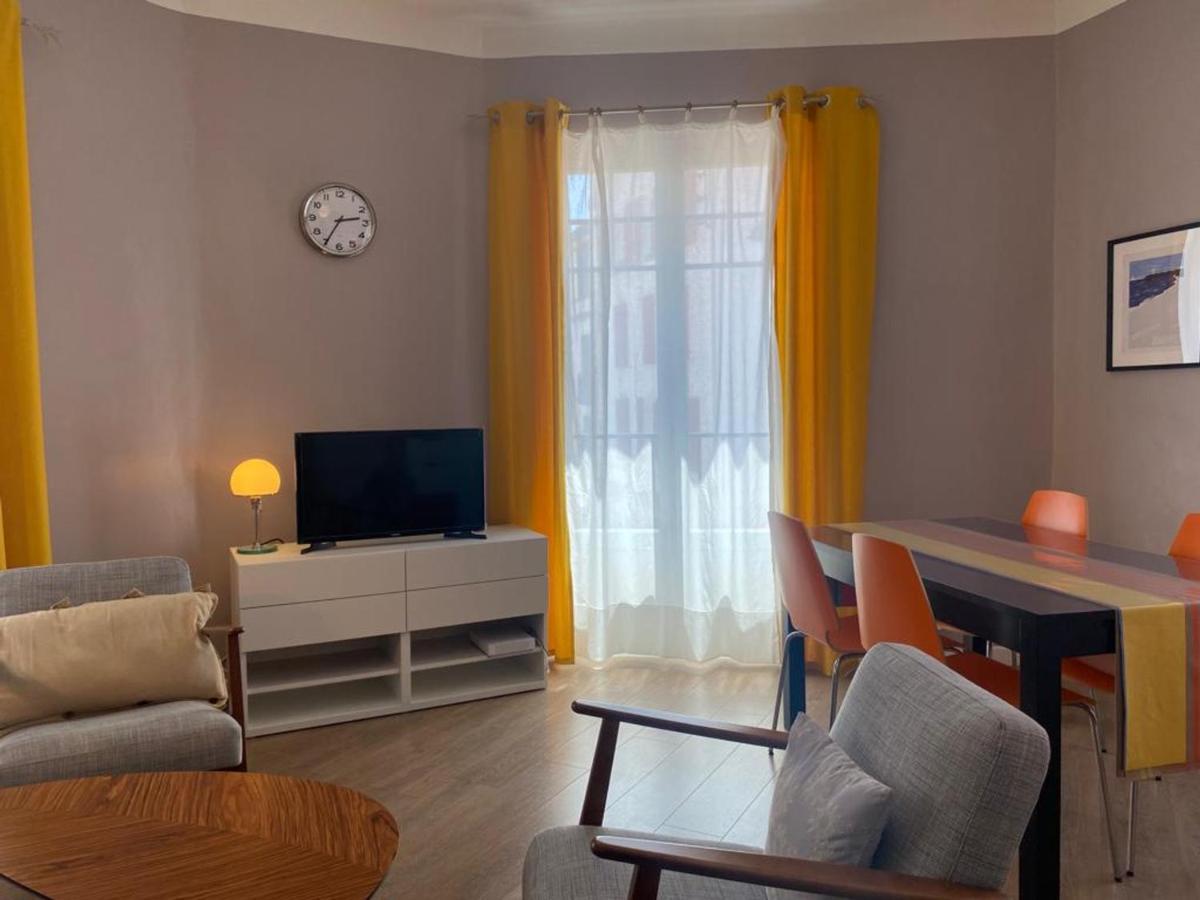 Charmant T3 Lumineux Avec Cuisine Neuve Et Proche Plages A Saint Charles, - Fr-1-239-968 * Biarritz
