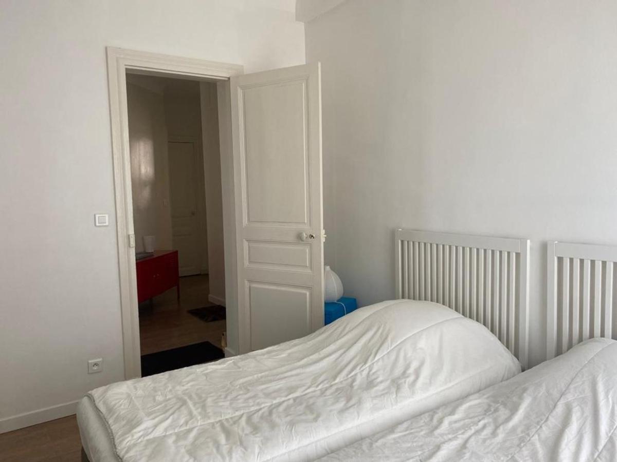 Charmant T3 Lumineux Avec Cuisine Neuve Et Proche Plages A Saint Charles, - Fr-1-239-968 * Biarritz